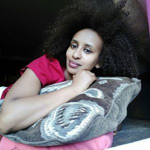 Meet your Posher, Yemeselu